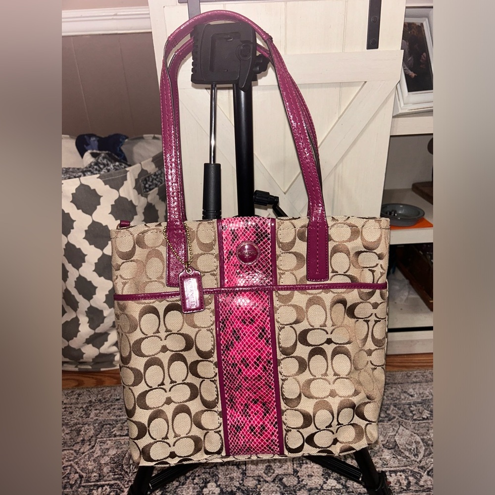Coach handbag